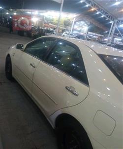 تۆیۆتا کامری